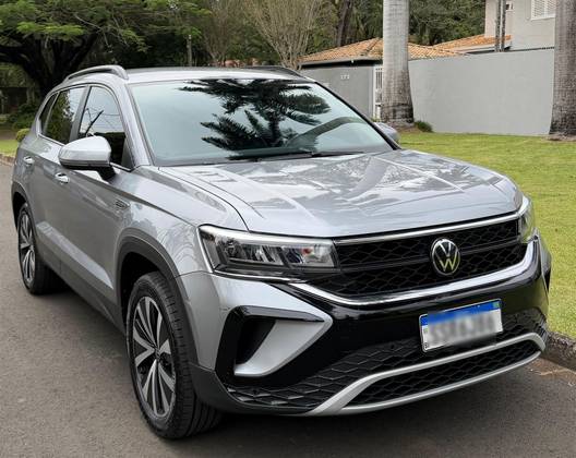 VOLKSWAGEN TAOS 1.4 250 TSI TOTAL FLEX COMFORTLINE AUTOMÁTICO
